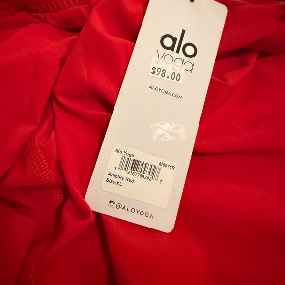 Alo Yoga Red 2-in-1 Shorts - Picture 5 of 7